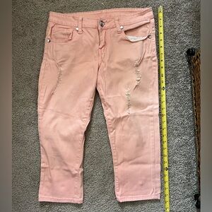 Light pink Reigh capris